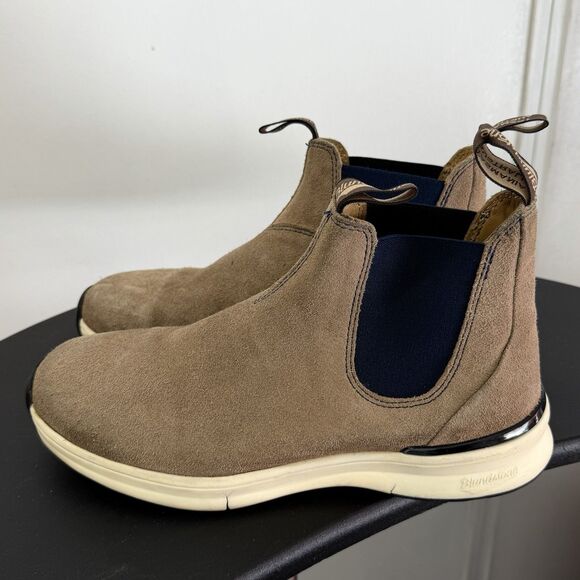 Blundstone Chelsea Boots Mens 8 Brown Suede Pull On Ankle Boots READ Damage main image 16